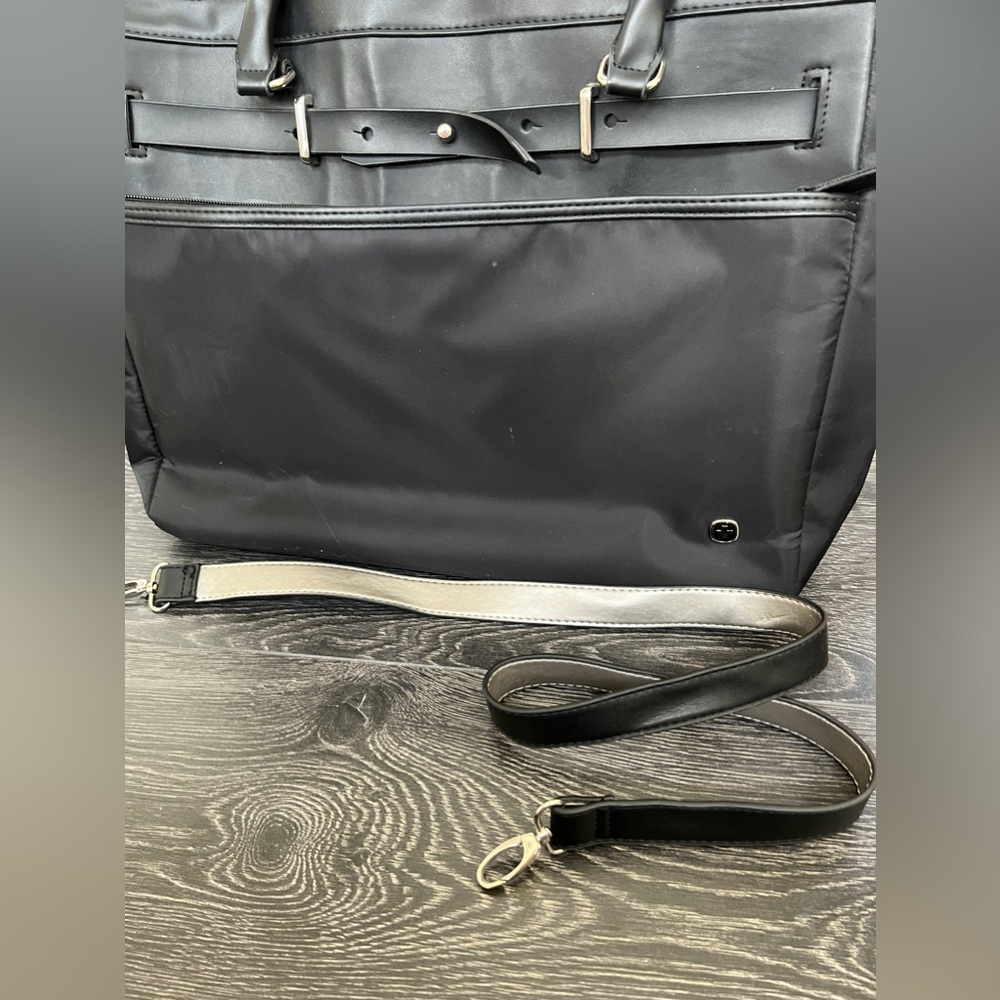 Swiss Gear Zoe Bag Black Laptop Tablet Large Travel Business Tote - Picture 11 of 16